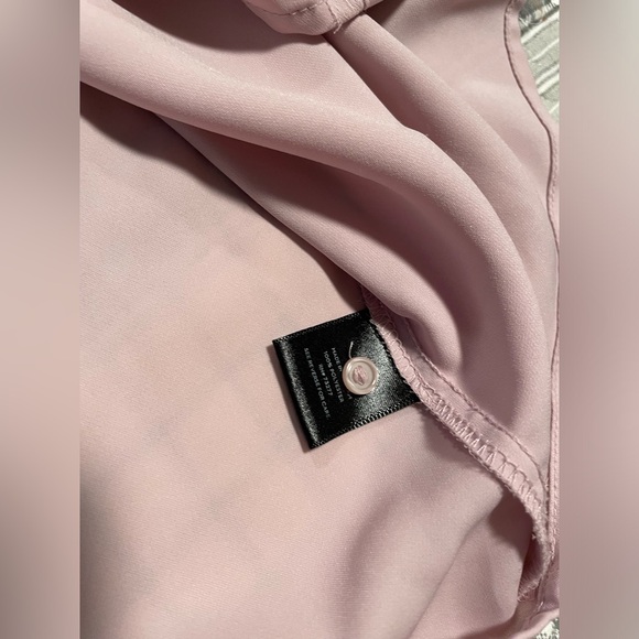💗 Vera Wang Pink Blouse - Picture 6 of 8